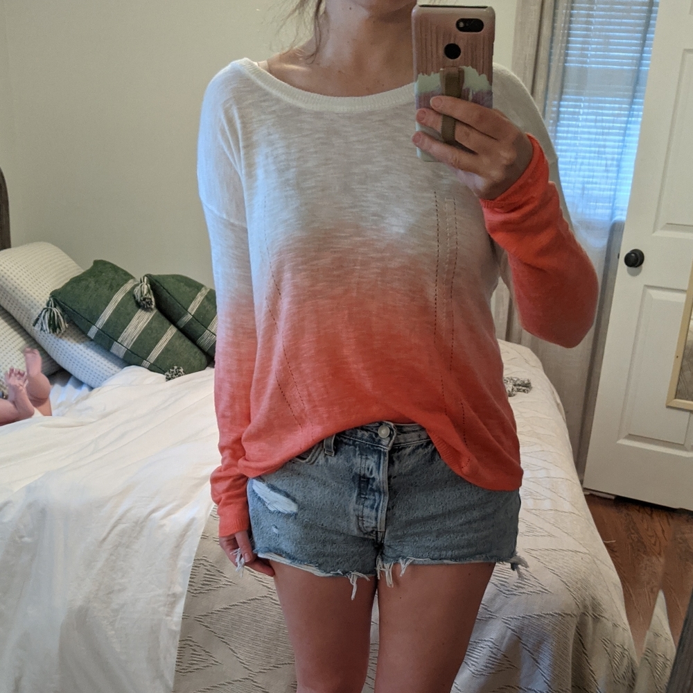Elan lightweight summery coral ombre sweater